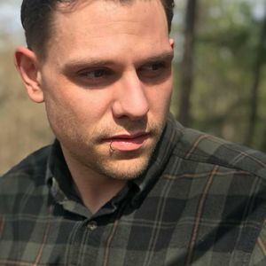 Meet your Posher, Derick